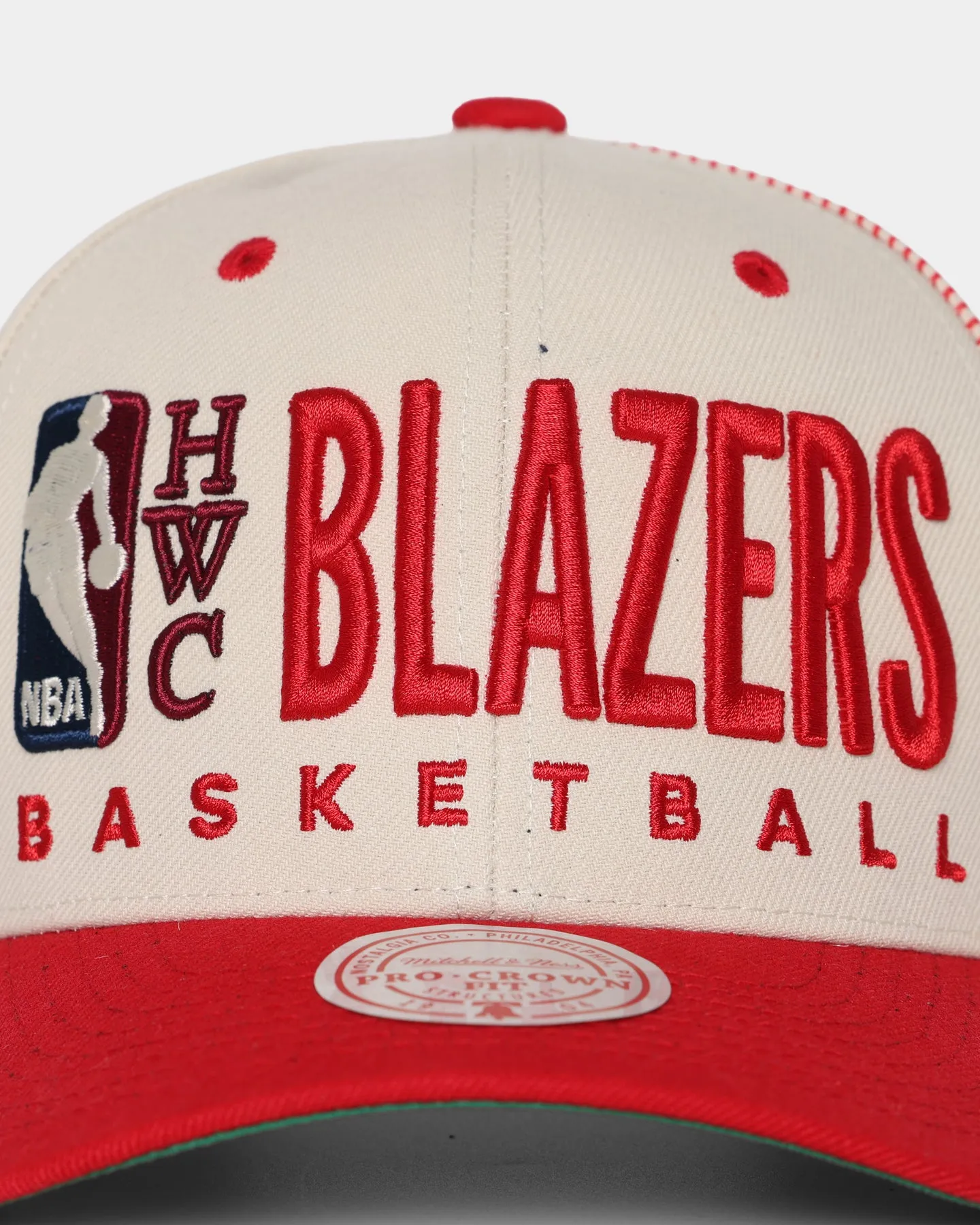 Mitchell & Ness Portland Trail Blazers '90s Training Camp' Pro Crown Snapback Cream