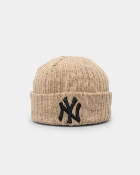 New Era New York Yankees Knitted Beanie Light Beige