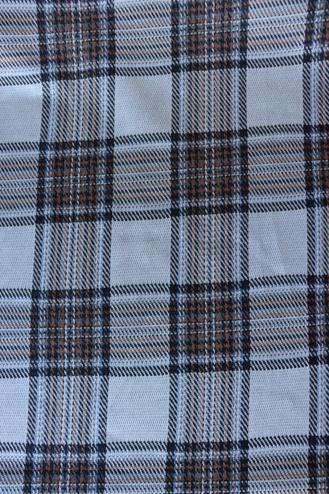 Silver & Umber Plaid Yarn Dyed Jacquard Knit