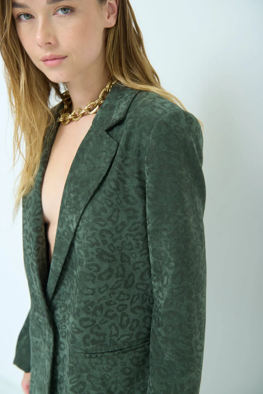 Tailored single-button blazer wholesale