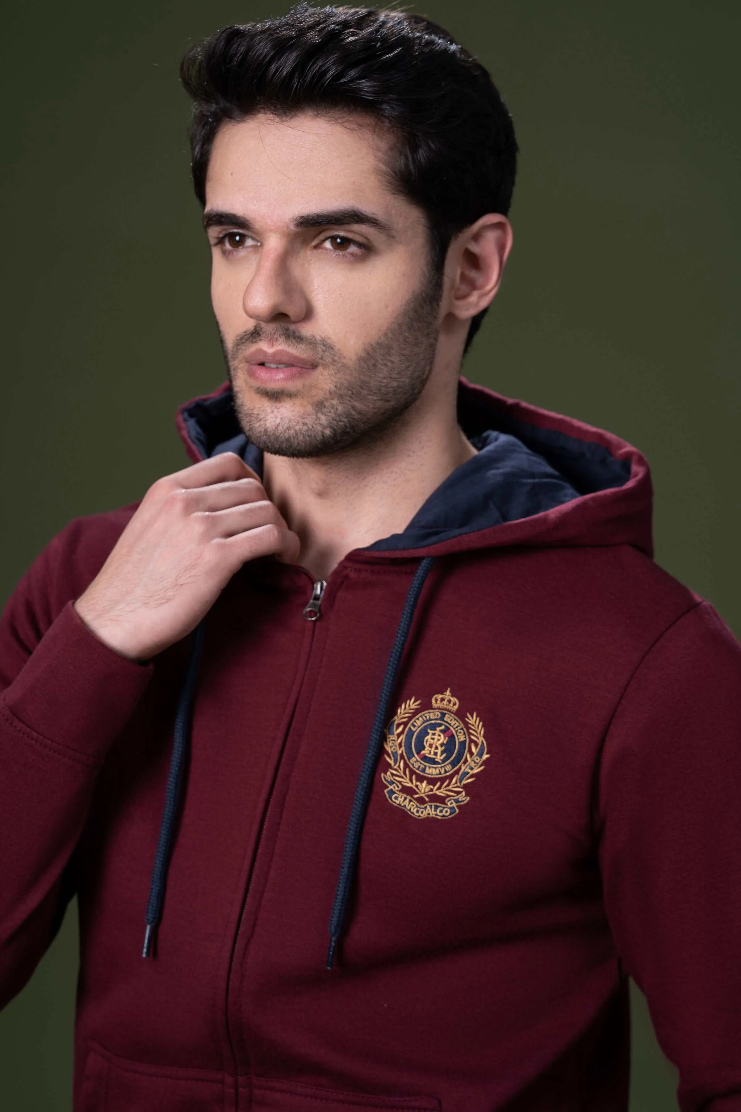 ZIPPER HOODIES MAROON